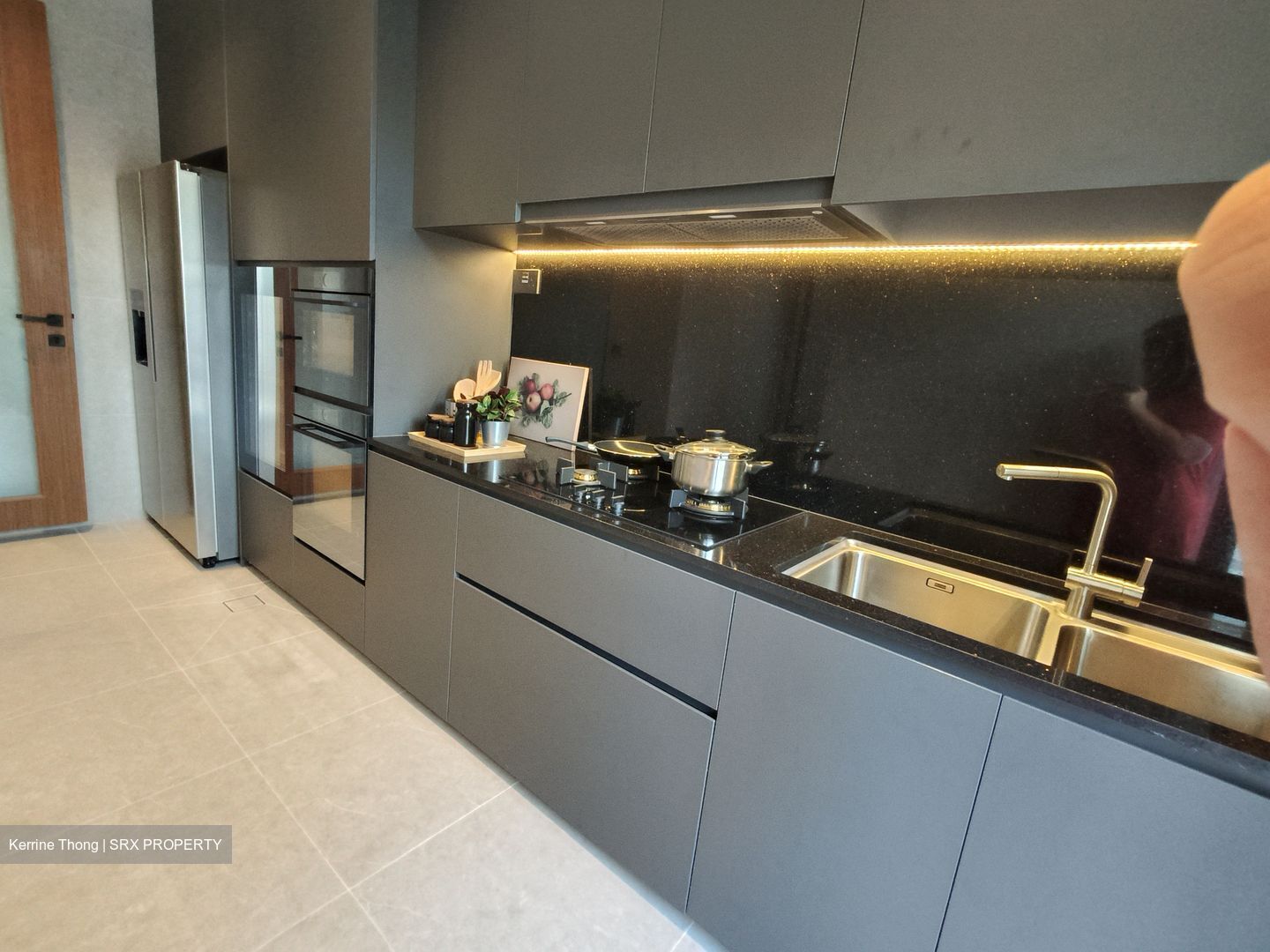 Sembawang Straits Estate (D27), Terrace #605010601